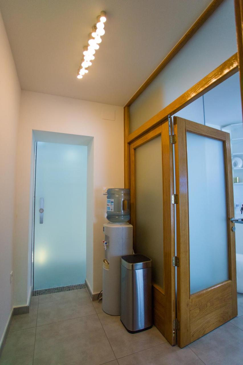 Apartment Plaza ----Wallbox 11Kw 16A ----- Private Spa- Jacuzzi, Infrared Sauna, Luxury Massage Chair, Parking, Entry With Pin 0 - 24H, Free Cancellation 24 Hours Before Check In Bród Kültér fotó